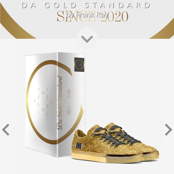 The timelessly Classic Sneaker Stunning - Picture 5 of 5